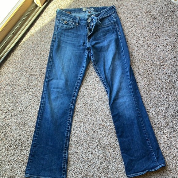KUT from the Kloth Flare Jeans - Picture 3 of 3
